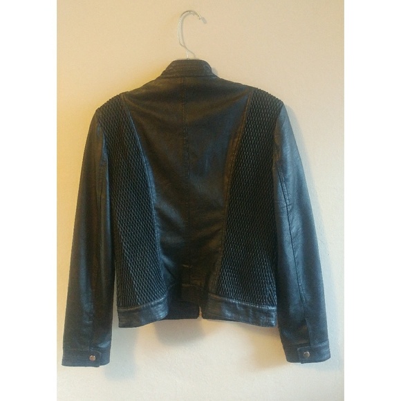 Jacket DONATED! - Picture 3 of 6